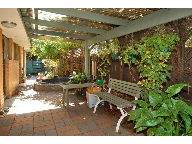 14 Buena Vista Drive, Montmorency VIC 3094