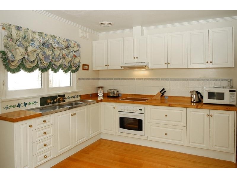 206 Rattray Road, Montmorency VIC 3094