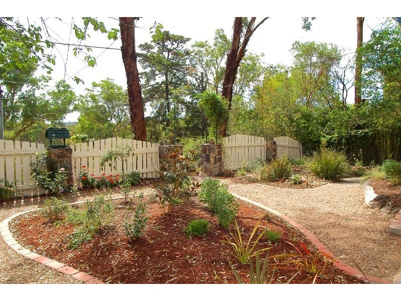 206 Rattray Road, Montmorency VIC 3094