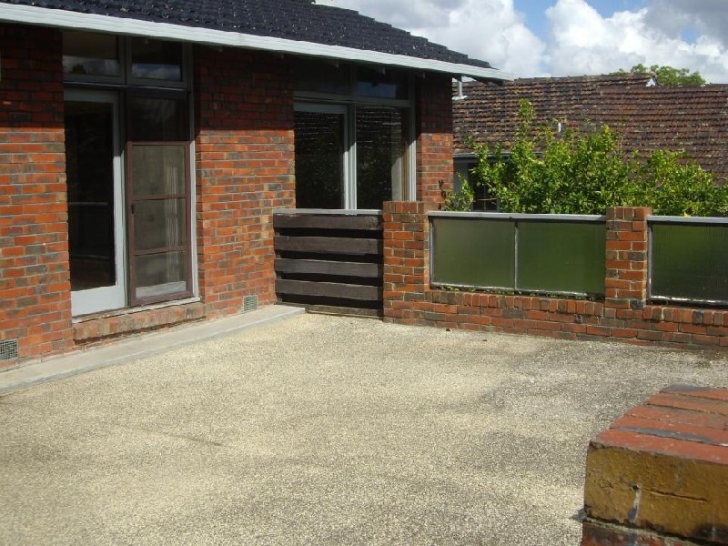 5 Mincha Avenue, Templestowe Lower VIC 3107