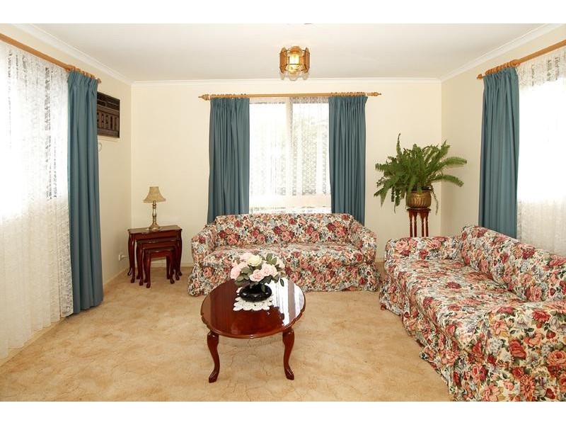 240  Elder Street, Greensborough VIC 3088