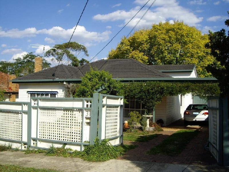 31 Lyell Parade, Greensborough VIC 3088