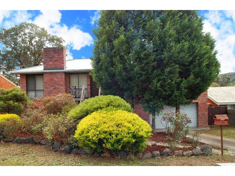 41 Oronsay Crescent, Diamond Creek VIC 3089