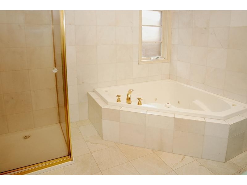 145 Elder Street, Greensborough VIC 3088