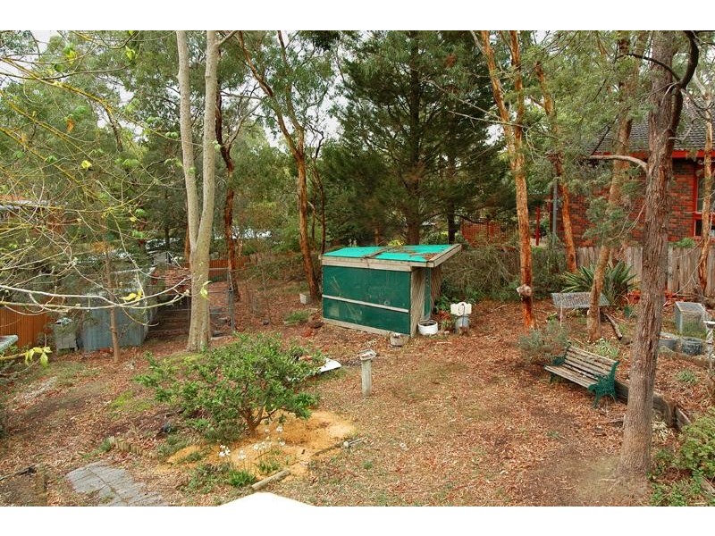 43 Kirwana Grove, Montmorency VIC 3094