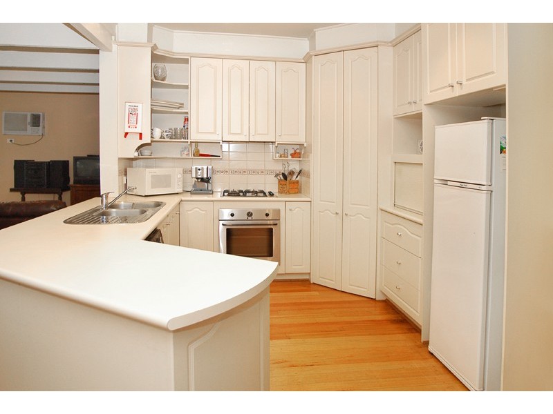 35 Baldwin Avenue, Montmorency VIC 3094