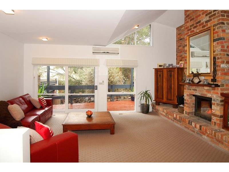 5 Ambassador Rise, Research VIC 3095