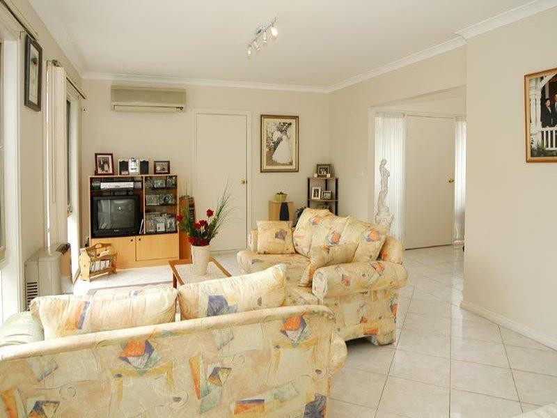 5a Hakea Street, Templestowe VIC 3106