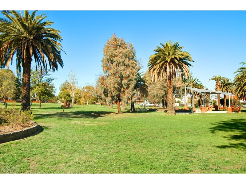 9/57 Pender, Thornbury VIC 3071