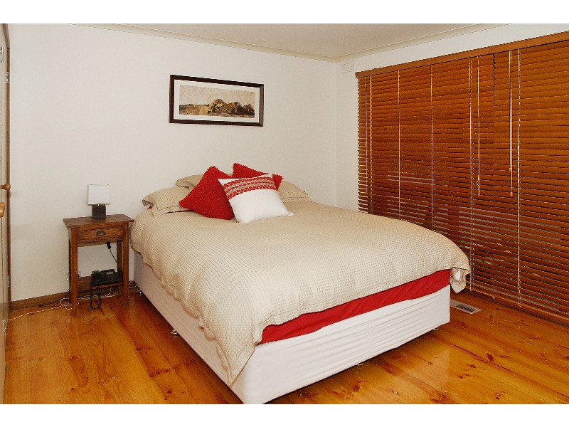 4/175 Mountainview Rd, Briar Hill VIC 3088