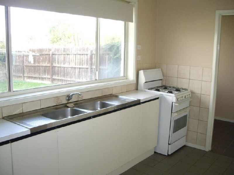 14 Lynette Court, Watsonia VIC 3087