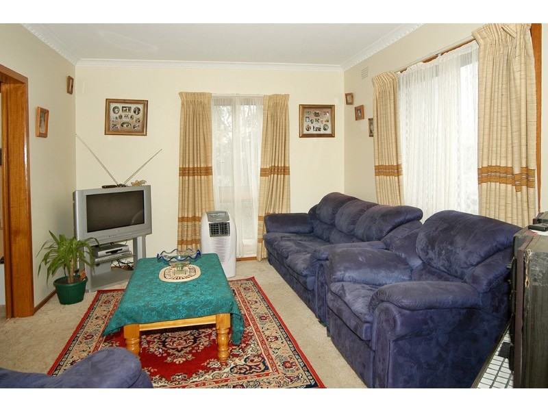 1/18 Gordon Grove, Preston VIC 3072