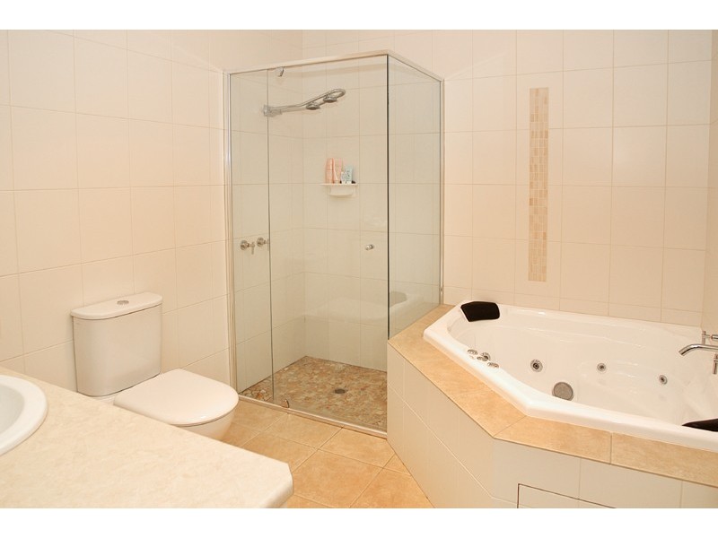 3/9-13 Main, Lower Plenty VIC 3093
