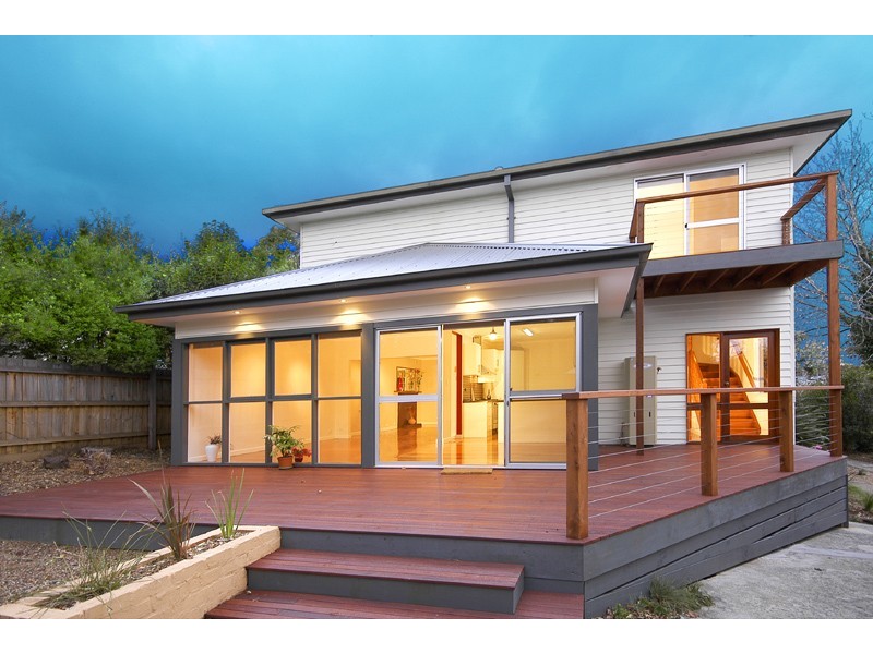 22 Howard Street, Greensborough VIC 3088