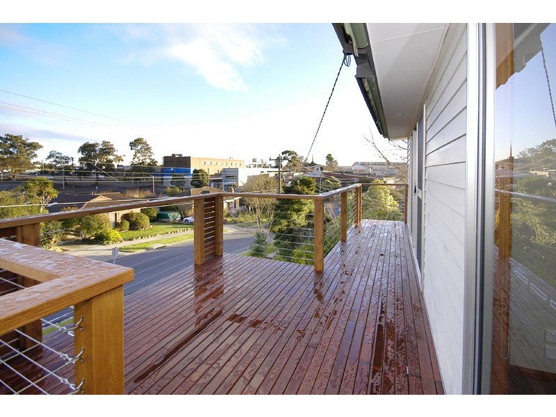 22 Howard Street, Greensborough VIC 3088