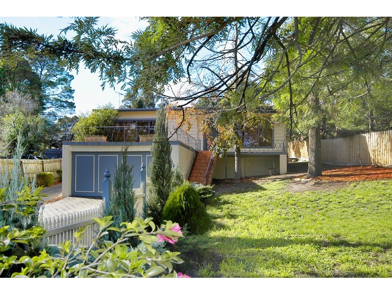 1/108 Para Rd, Montmorency VIC 3094