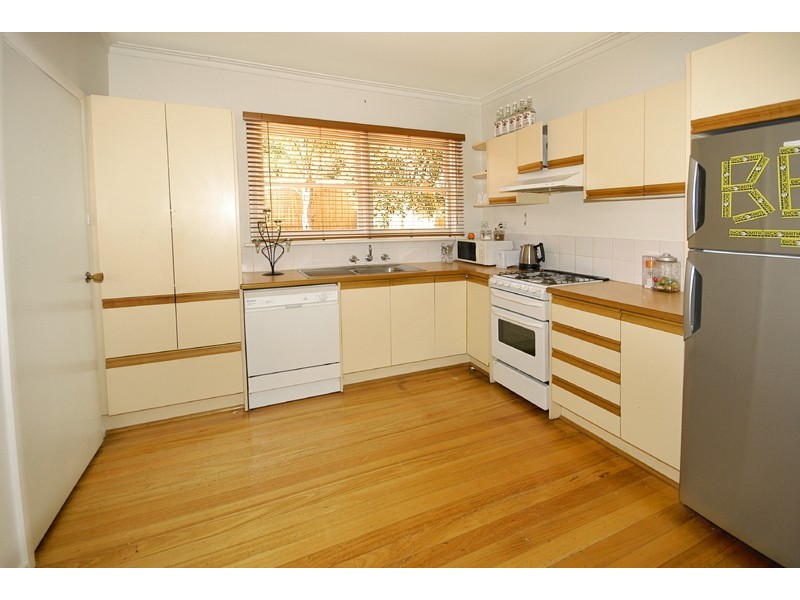 1/108 Para Rd, Montmorency VIC 3094
