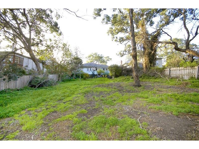 19 Wilson Avenue, Montmorency VIC 3094