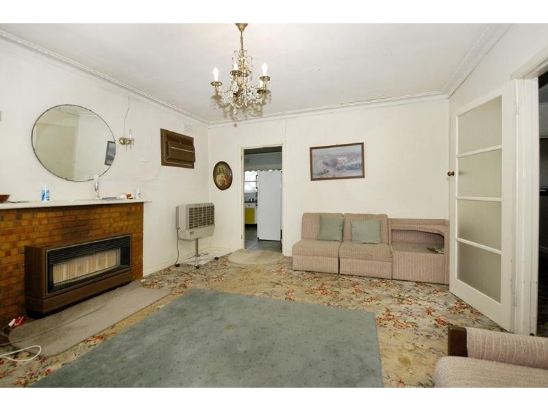 19 Wilson Avenue, Montmorency VIC 3094