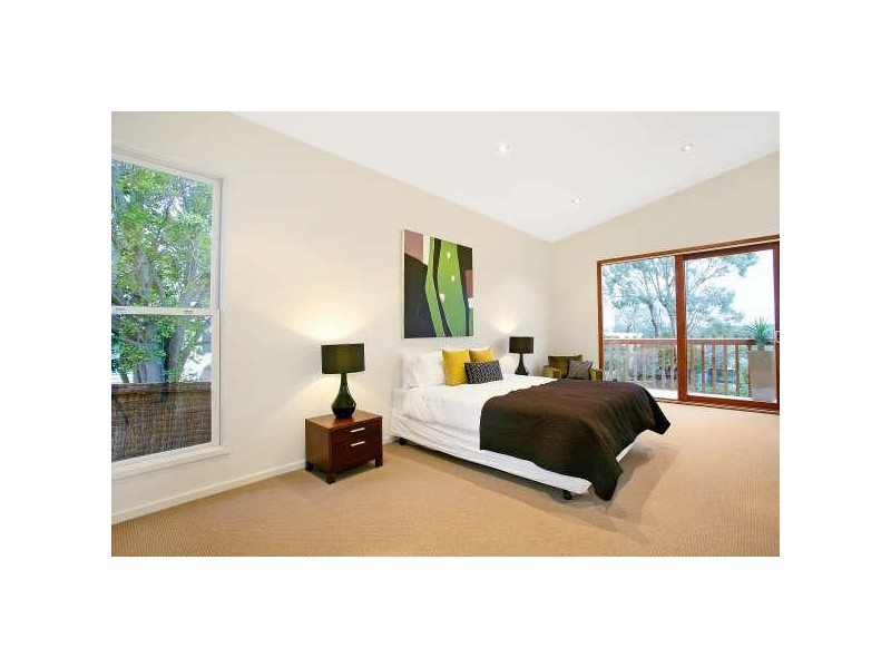 1&2/29 Starling Street, Montmorency VIC 3094