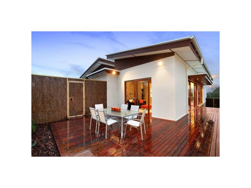 1&2/29 Starling Street, Montmorency VIC 3094