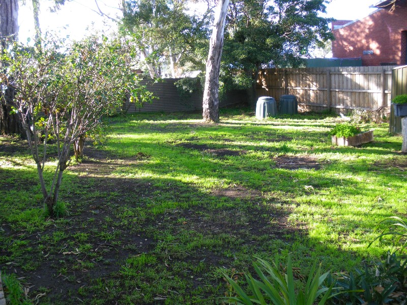 2 black Street, Watsonia VIC 3087