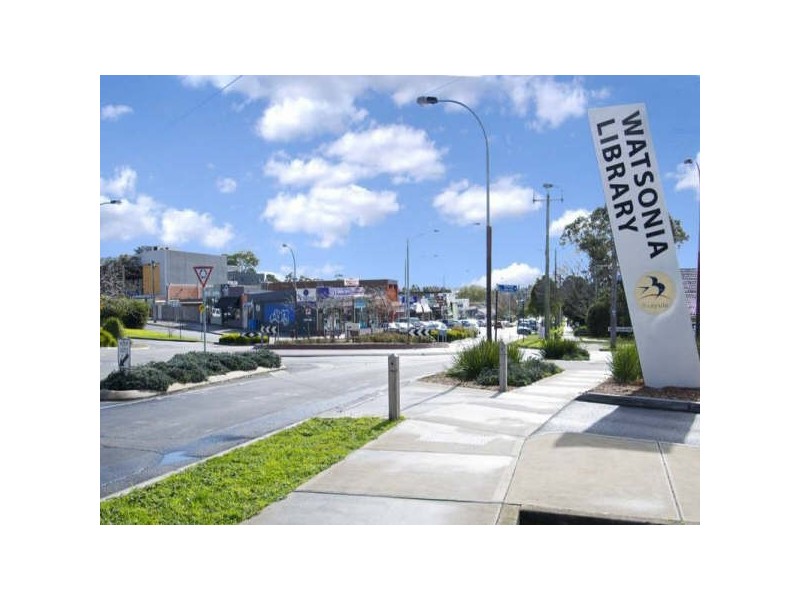 2 black Street, Watsonia VIC 3087