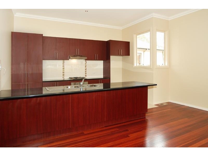 1/87 Rattray Road, Montmorency VIC 3094