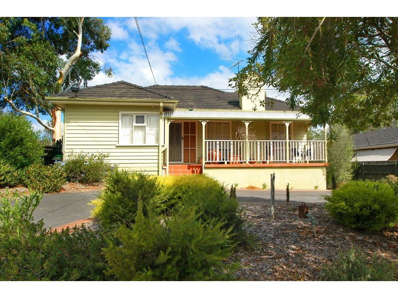 1/12 Davey Road, Montmorency VIC 3094