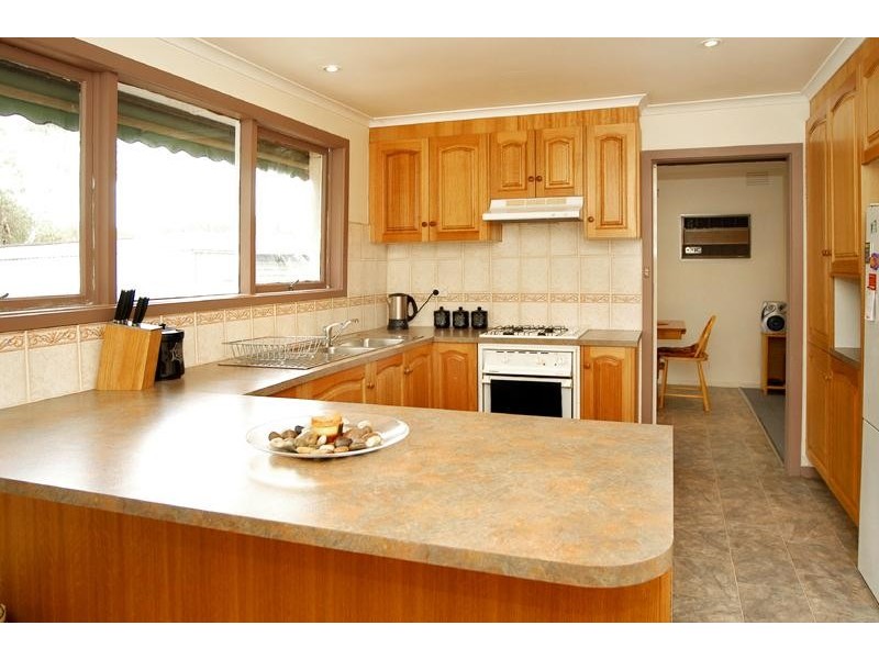 19 Derwent Place, Watsonia North VIC 3087