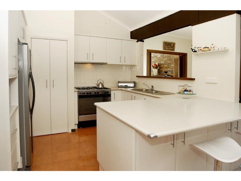 50 Kelvin Avenue, Montmorency VIC 3094