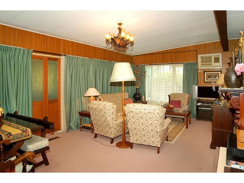 43 Baldwin Avenue, Montmorency VIC 3094