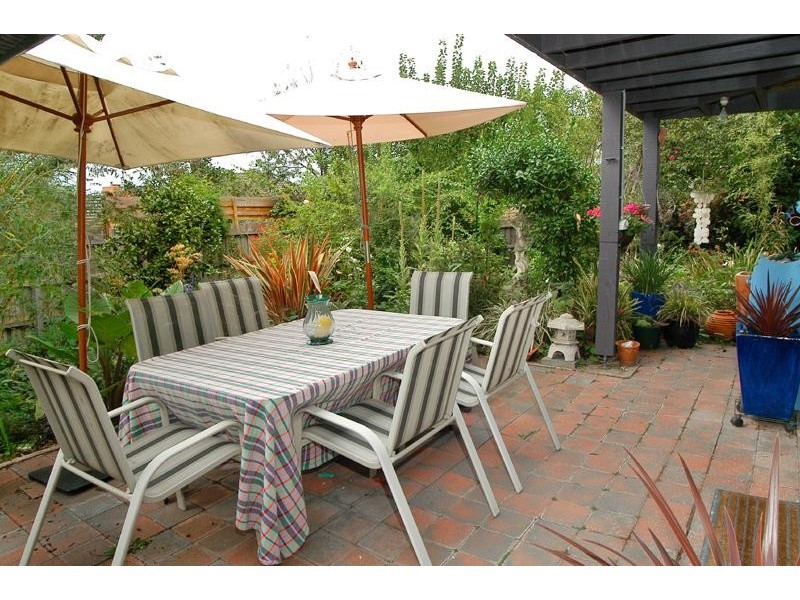 12 Longmuir Road, Watsonia VIC 3087