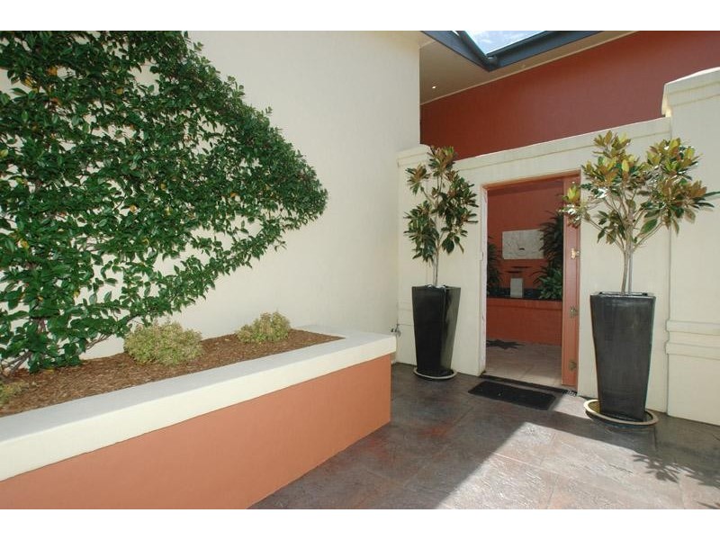 33 Nautilus Cres, St Huberts Island NSW 2257