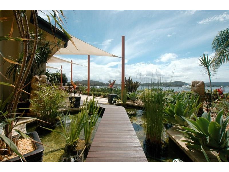 33 Nautilus Cres, St Huberts Island NSW 2257