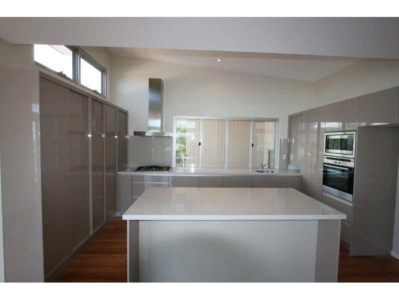 74 Vista Ave, Copacabana NSW 2251