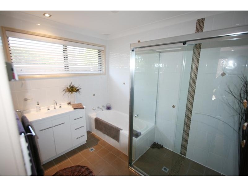 3 Barracouta Ave, St Huberts Island NSW 2257