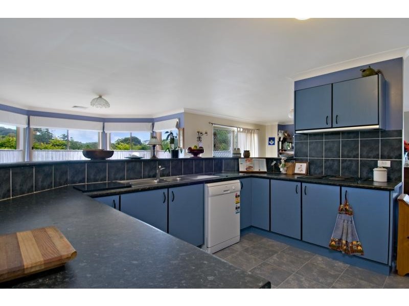 920 The Scenic Rd, Kincumber NSW 2251