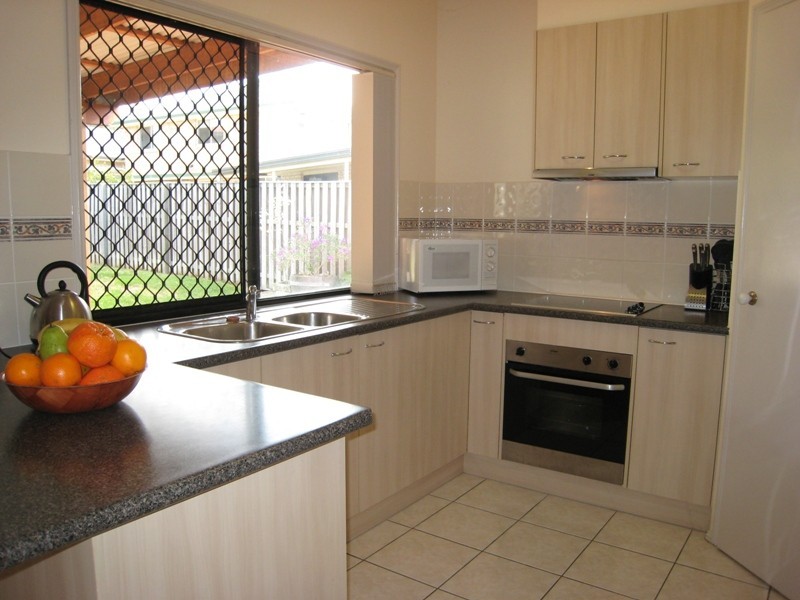 Pacific Pines QLD 4211