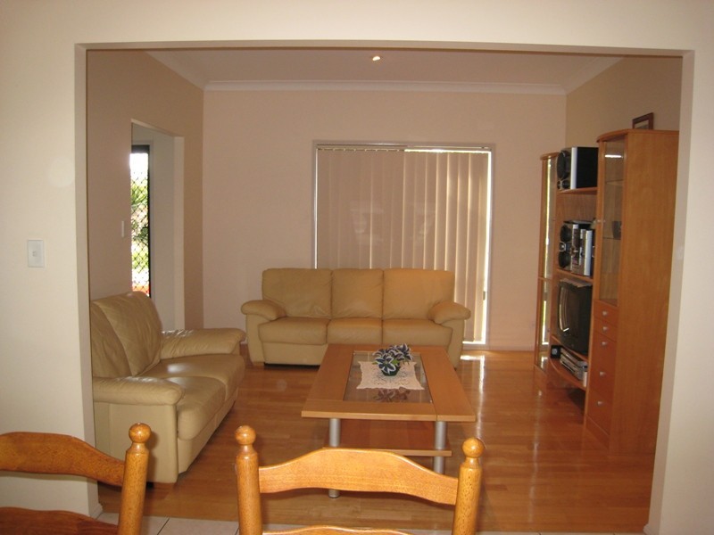 Pacific Pines QLD 4211