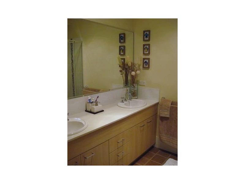 Pacific Pines QLD 4211