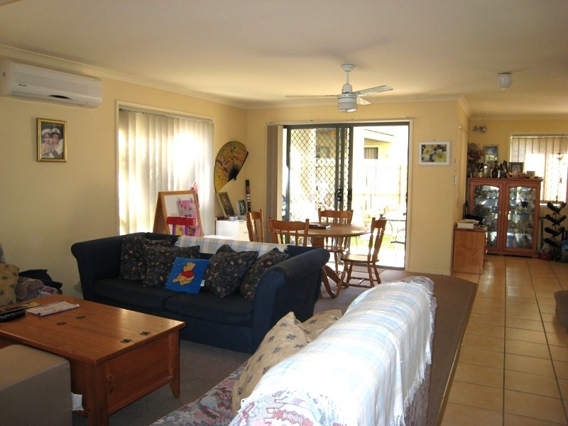 Pacific Pines QLD 4211