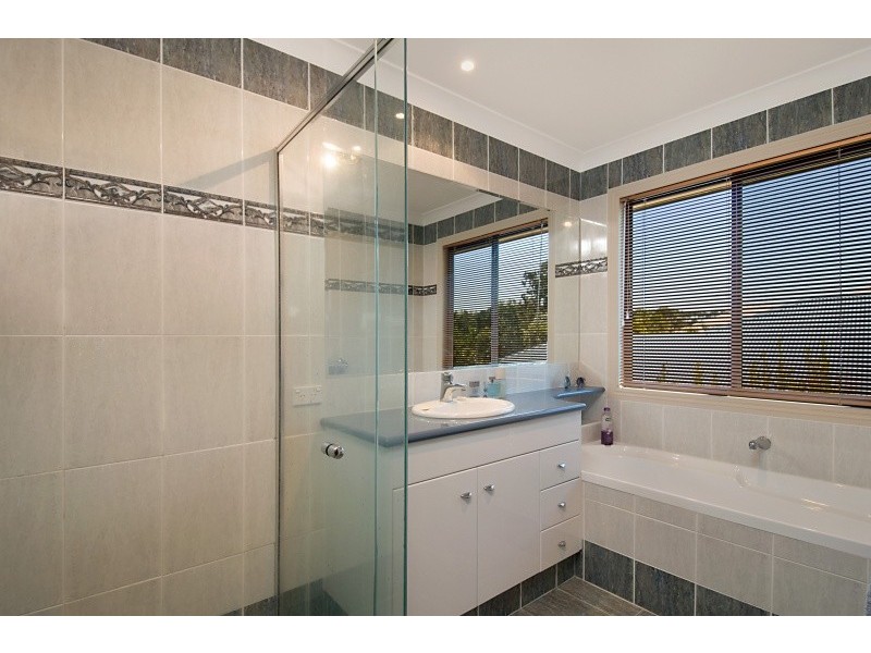 Coomera Waters QLD 4209