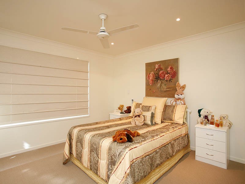 Hope Island QLD 4212