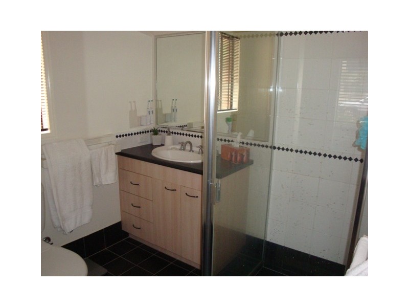 Pacific Pines QLD 4211