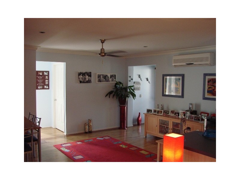 Pacific Pines QLD 4211