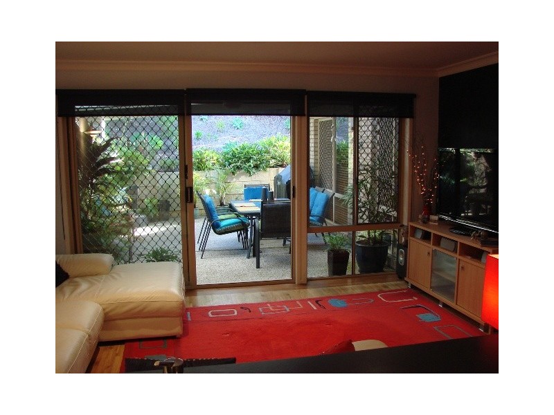 Pacific Pines QLD 4211