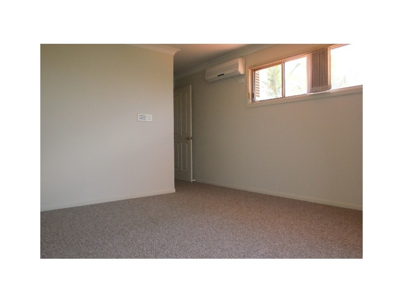 7/4 Koala Town Road, Upper Coomera QLD 4209