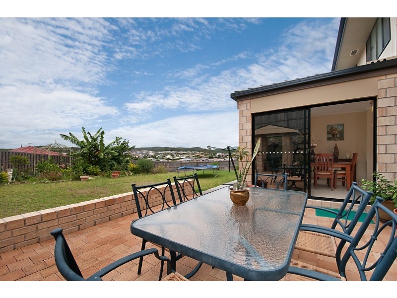 Pacific Pines QLD 4211