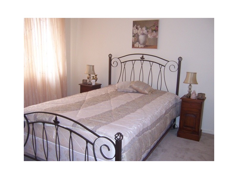 Pacific Pines QLD 4211